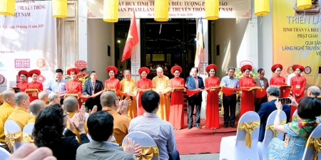 Hà Nội: Khai mạc Triển lãm Khoa học “Tinh thần và biểu tượng Phật giáo qua sản phẩm làng nghề truyền thống Việt Nam”