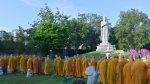 Hàng ngàn Tăng Ni, Phật tử dự lễ Khánh đản Đức Phật A Di Đà tại chùa Huê Nghiêm