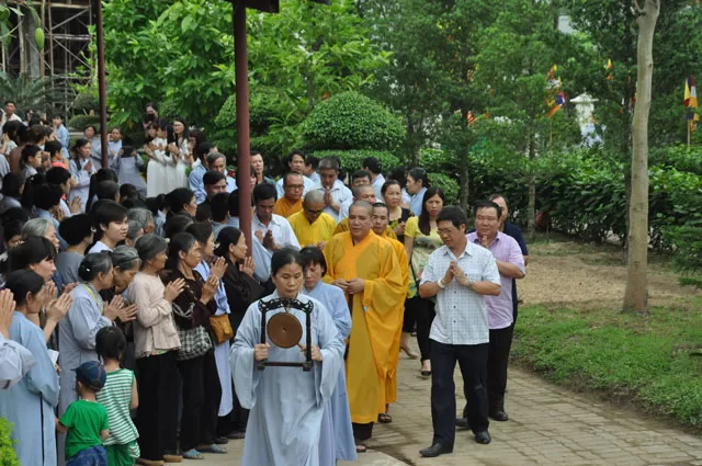 Bắc Ninh: Chùa Diên Quang tổ chức Đại Lễ Phật Đản PL.2560