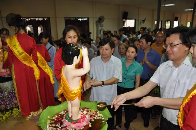Bắc Ninh: Chùa Diên Quang tổ chức Đại Lễ Phật Đản PL.2560