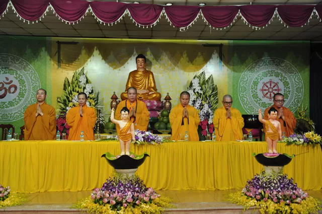 Bắc Ninh: Chùa Diên Quang tổ chức Đại Lễ Phật Đản PL.2560