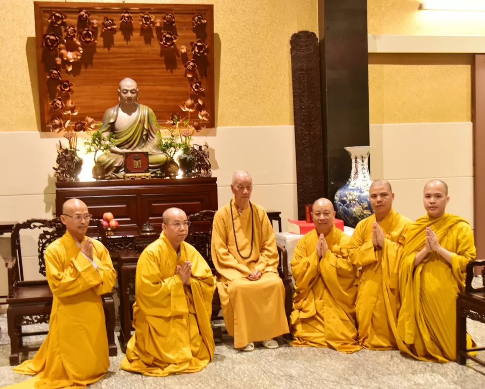 Ban văn hóa Trung ương đảnh lễ Đức Pháp chủ GHPGVN