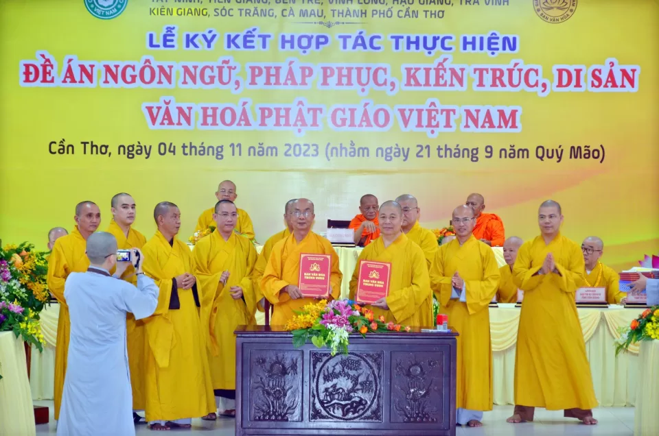 Ban Văn hóa Trung ương ký kết hợp với BTS Phật giáo 10 tỉnh thành Tây Nam Bộ