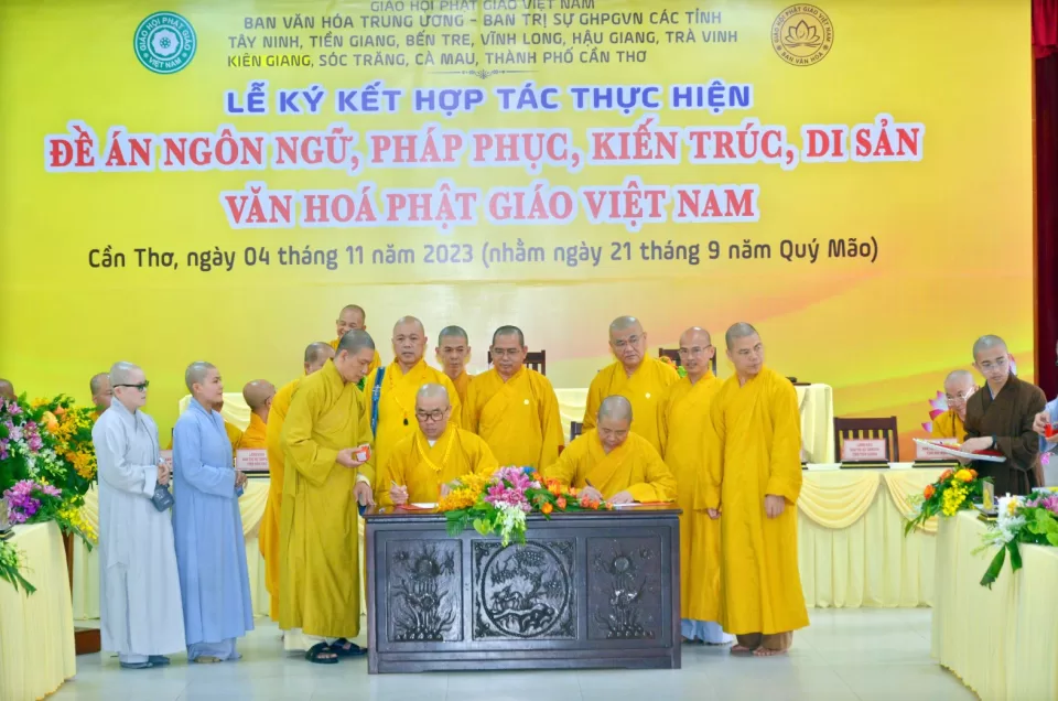 Ban Văn hóa Trung ương ký kết hợp với BTS Phật giáo 10 tỉnh thành Tây Nam Bộ