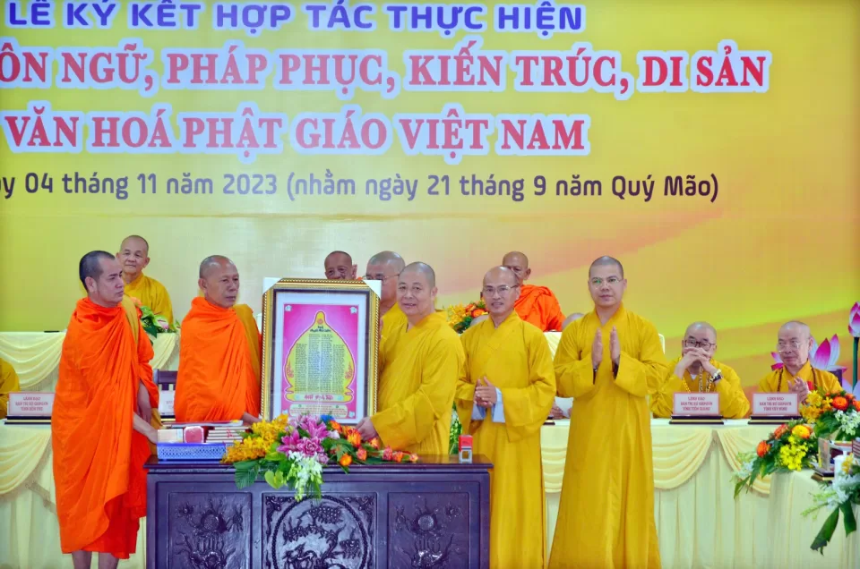 Ban Văn hóa Trung ương ký kết hợp với BTS Phật giáo 10 tỉnh thành Tây Nam Bộ