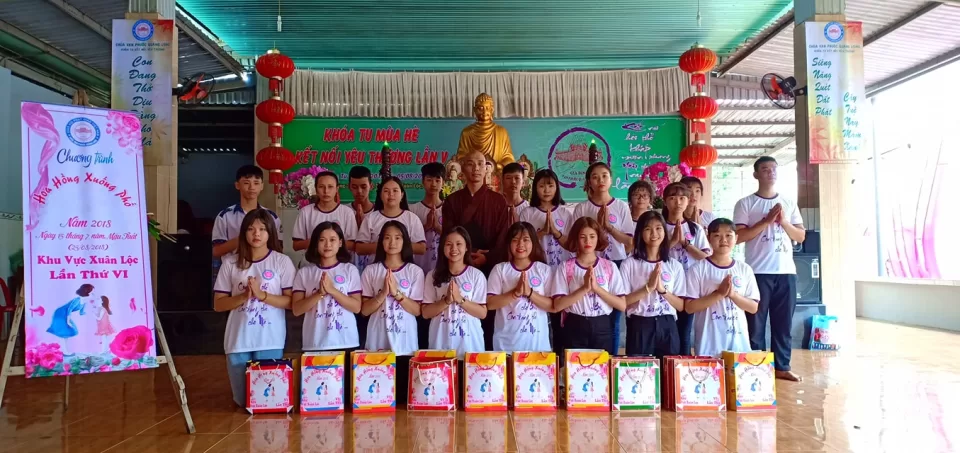 Hoa hồng xuống phố - Mùa Vu lan