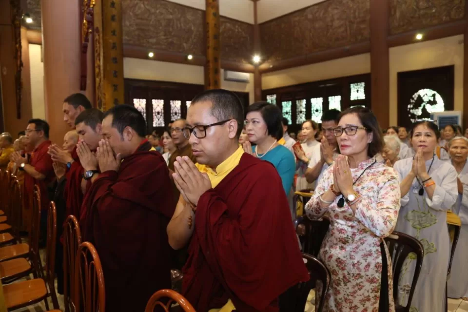 Lễ kỷ niệm ngày Đức Phật thuyết giảng bài pháp đầu tiên: Kinh Chuyển Pháp luân
