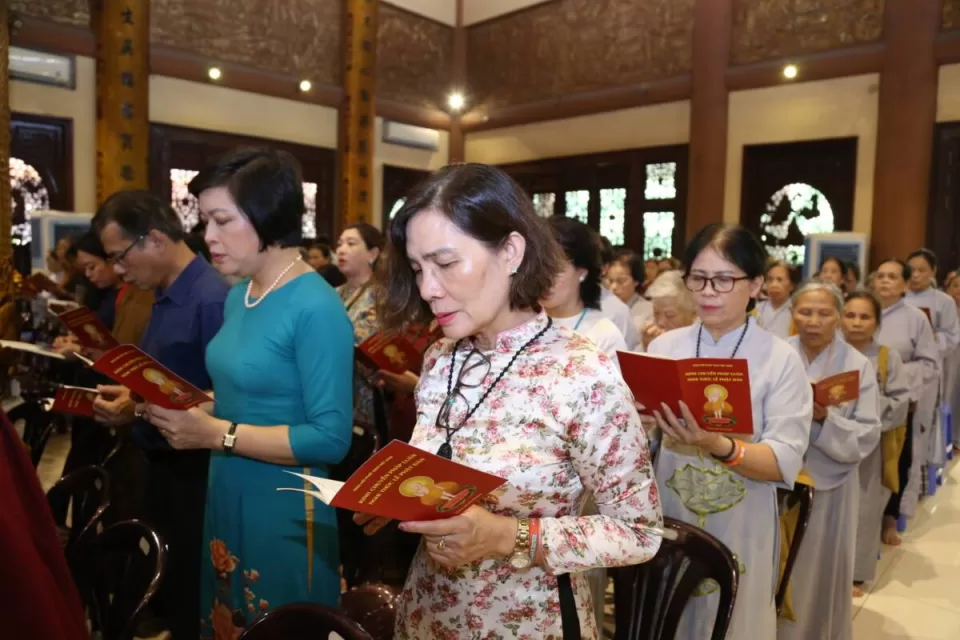 Lễ kỷ niệm ngày Đức Phật thuyết giảng bài pháp đầu tiên: Kinh Chuyển Pháp luân