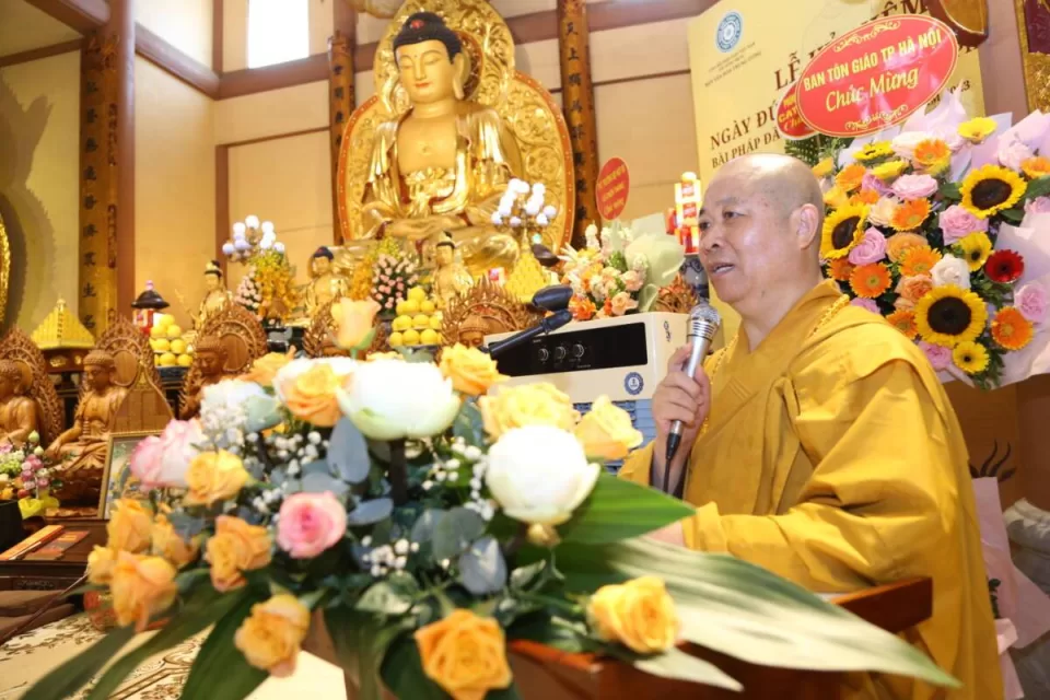 Lễ kỷ niệm ngày Đức Phật thuyết giảng bài pháp đầu tiên: Kinh Chuyển Pháp luân