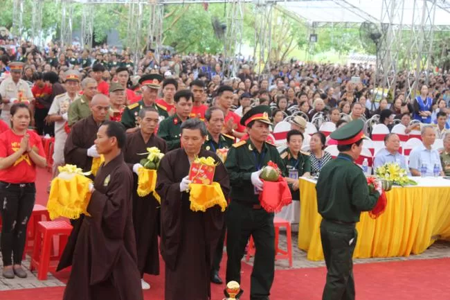 Ninh Bình: Khai mạc Đại lễ cầu siêu và tế lễ Tổ tiên tại chùa Bái Đính