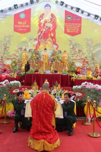 Ninh Bình: Khai mạc Đại lễ cầu siêu và tế lễ Tổ tiên tại chùa Bái Đính