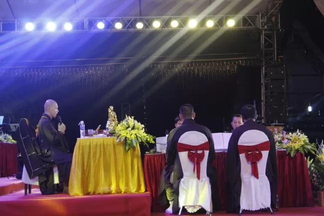 Ninh Bình: Khai mạc Đại lễ cầu siêu và tế lễ Tổ tiên tại chùa Bái Đính