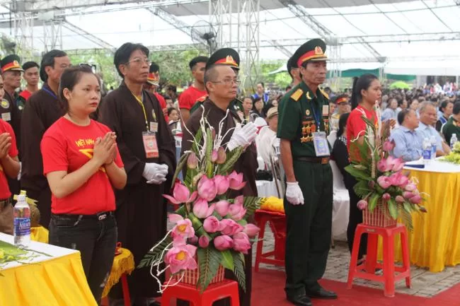 Ninh Bình: Khai mạc Đại lễ cầu siêu và tế lễ Tổ tiên tại chùa Bái Đính