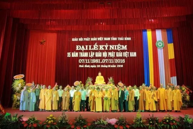 Chụp hình lưu niệm