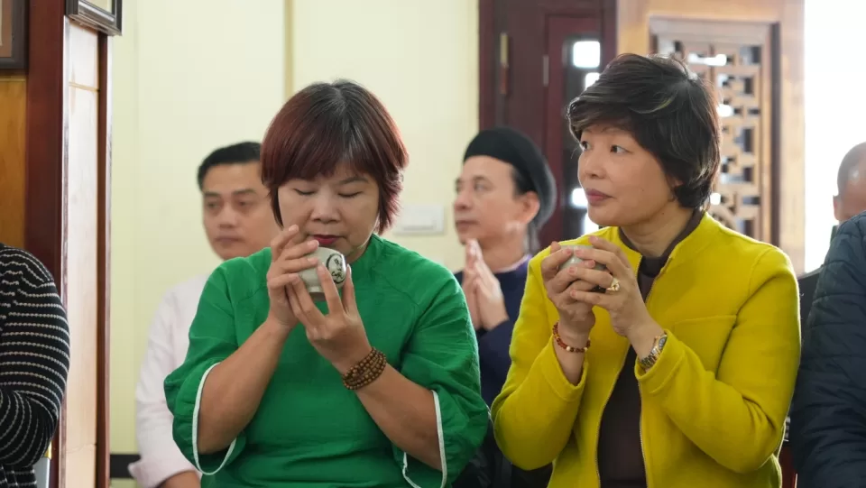 Trà đàm “Phật giáo và bản sắc văn hóa Phật giáo Việt Nam” – Định hướng sáng tác nghệ thuật Phật giáo “Sáng đạo trong đời”