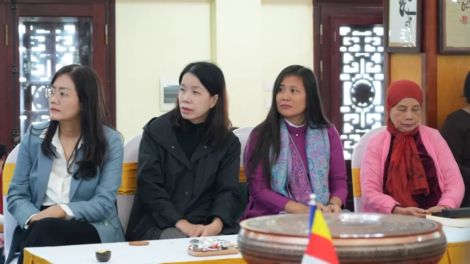 Trà đàm “Phật giáo và bản sắc văn hóa Phật giáo Việt Nam” – Định hướng sáng tác nghệ thuật Phật giáo “Sáng đạo trong đời”