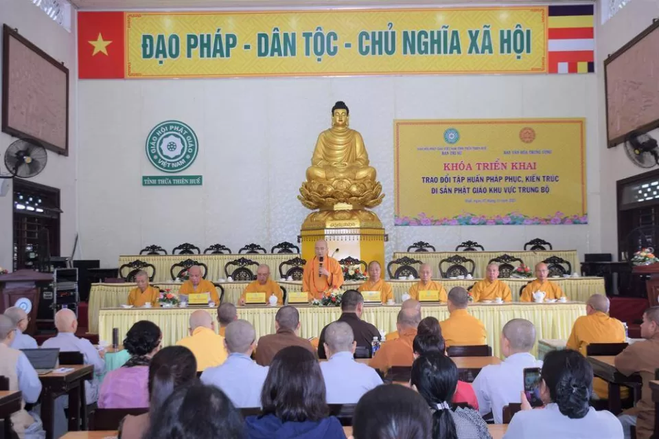 TT. Huế: Ban Văn hoá TƯ triển khai trao đổi tập huấn Pháp phục, kiến trúc, Di sản Phật giáo các tỉnh thành khu vực Trung bộ
