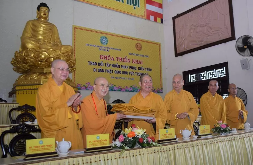 TT. Huế: Ban Văn hoá TƯ triển khai trao đổi tập huấn Pháp phục, kiến trúc, Di sản Phật giáo các tỉnh thành khu vực Trung bộ