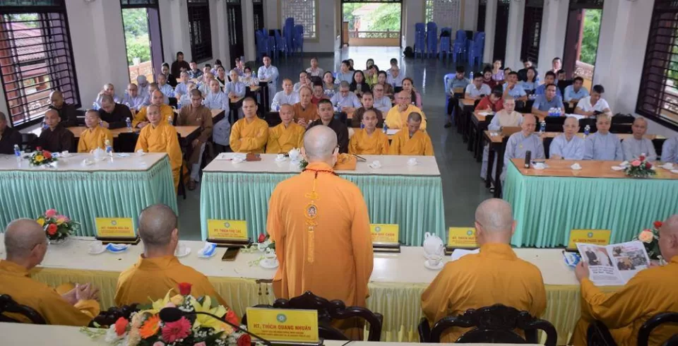 TT. Huế: Ban Văn hoá TƯ triển khai trao đổi tập huấn Pháp phục, kiến trúc, Di sản Phật giáo các tỉnh thành khu vực Trung bộ